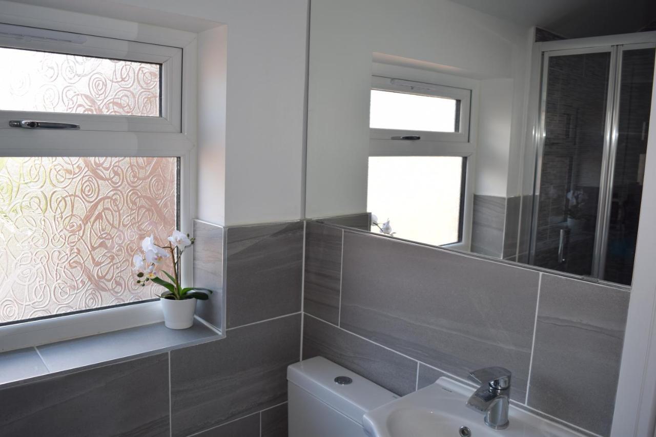 Like Your Own Private Luton (Bedfordshire)